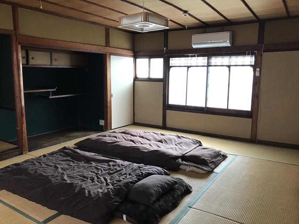 And Smiles Hostel Nara Exterior foto